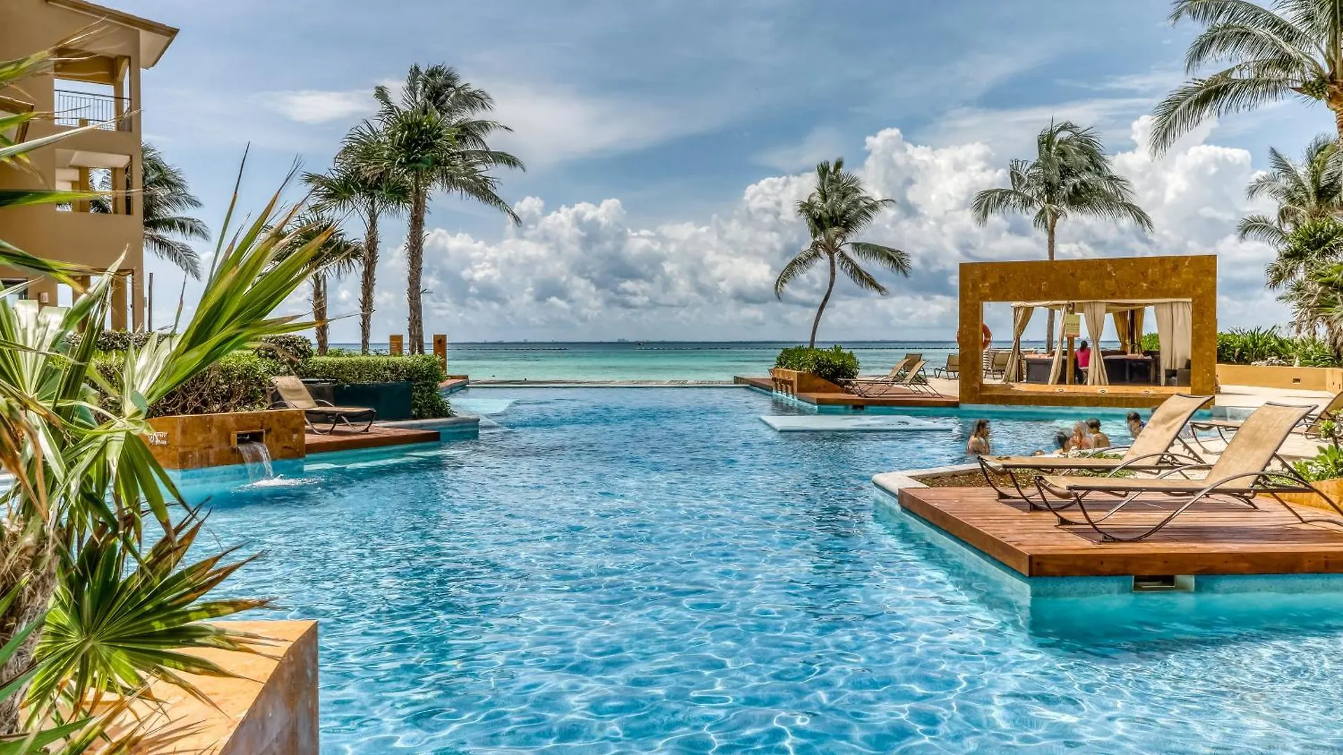 Residences El Faro, Surf 103 Playa del Carmen