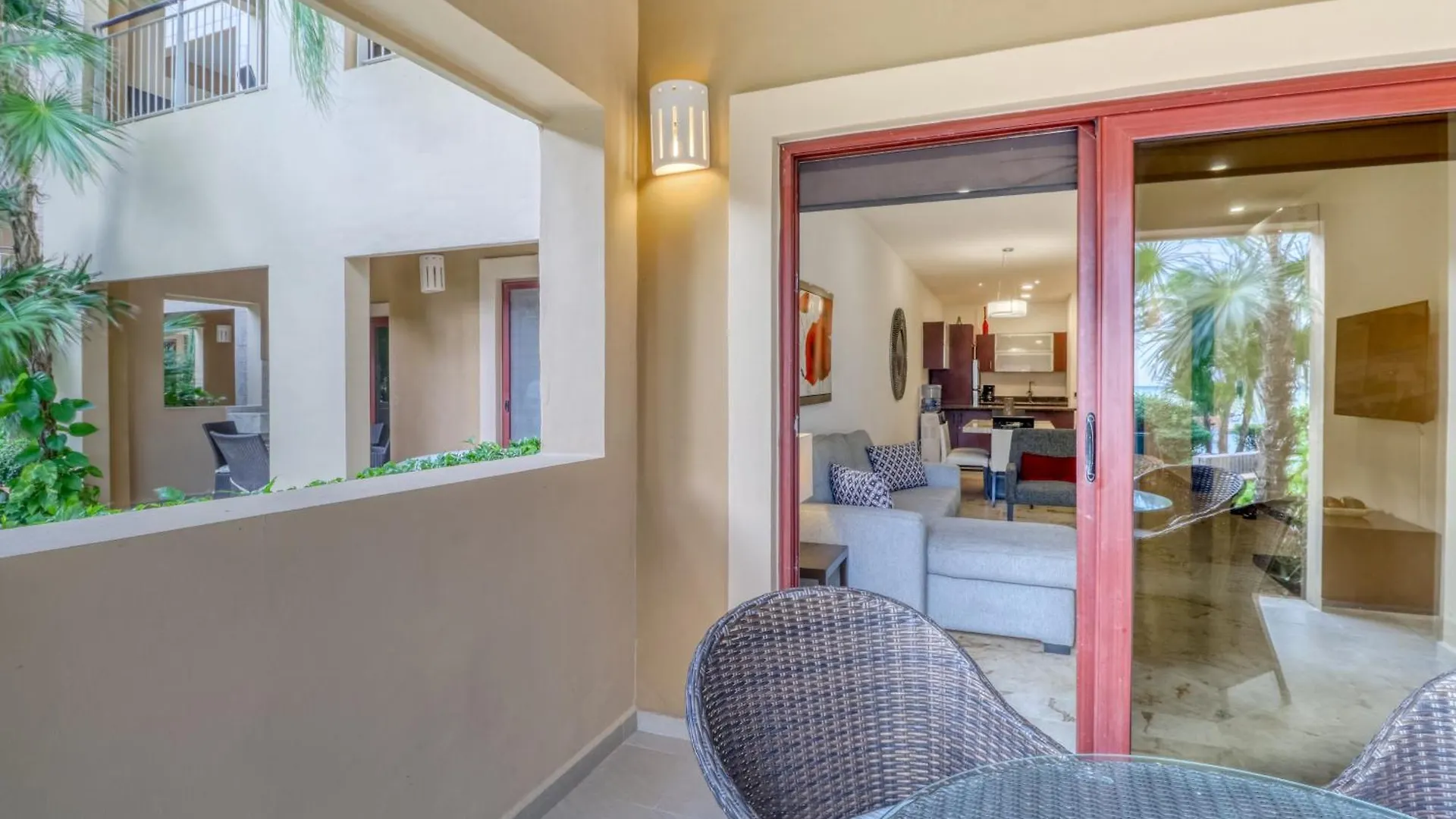 Residences El Faro, Surf 103 Playa del Carmen 0*,  Mexico